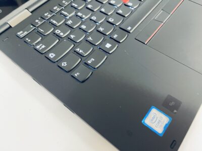 Lenovo Thinkpad X1 Yoga 2 Gen. Convertible 14" WQHD IPS i7-7500U 16 GB 256 GB SSD Gebrauchtgerät – Bild 10