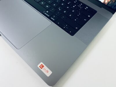 Apple Macbook 16" 2021 64 GB !! 500 GB SSD M1 Max 32 Core  Gebrauchtgerät TOP – Bild 3