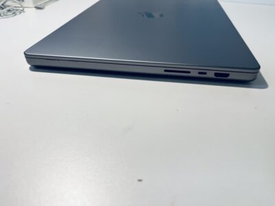 Apple Macbook 16" 2021 64 GB !! 500 GB SSD M1 Max 32 Core  Gebrauchtgerät TOP – Bild 9